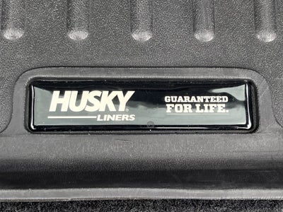 2017 Jeep Cherokee Overland w/VERY LOW MILES