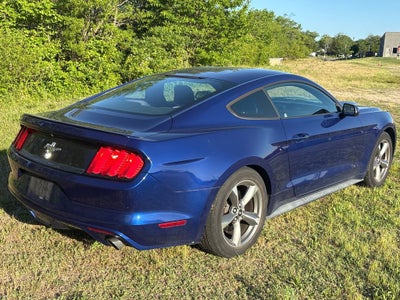 2016 Ford Mustang V6