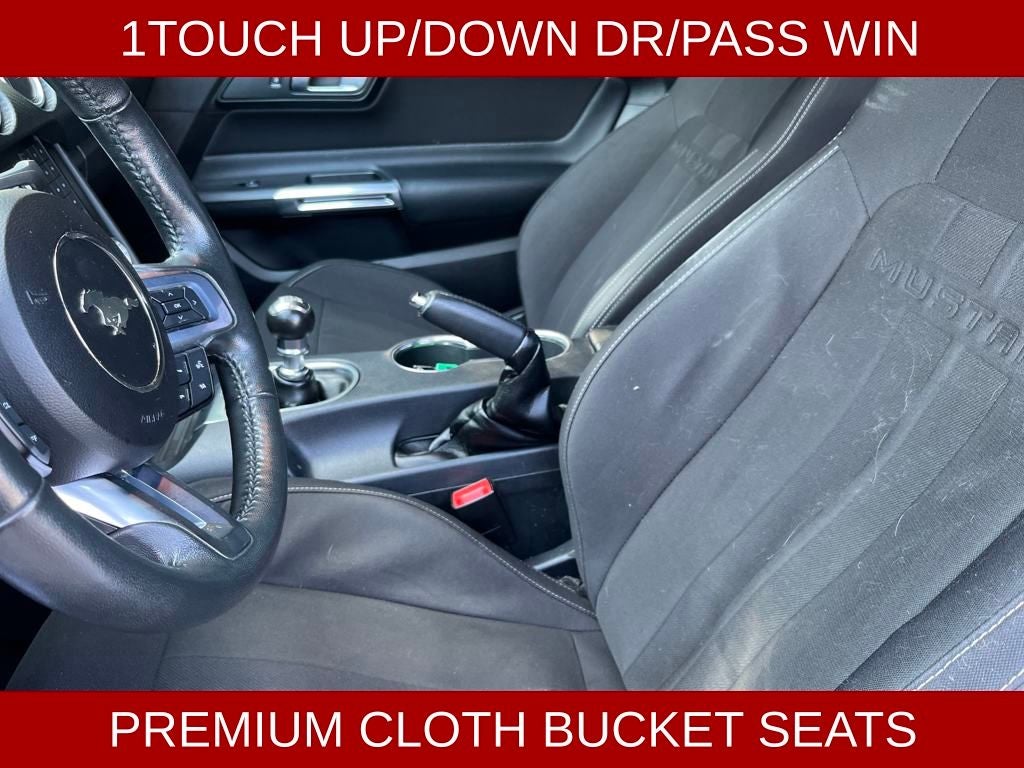 2022 Ford Mustang EcoBoost