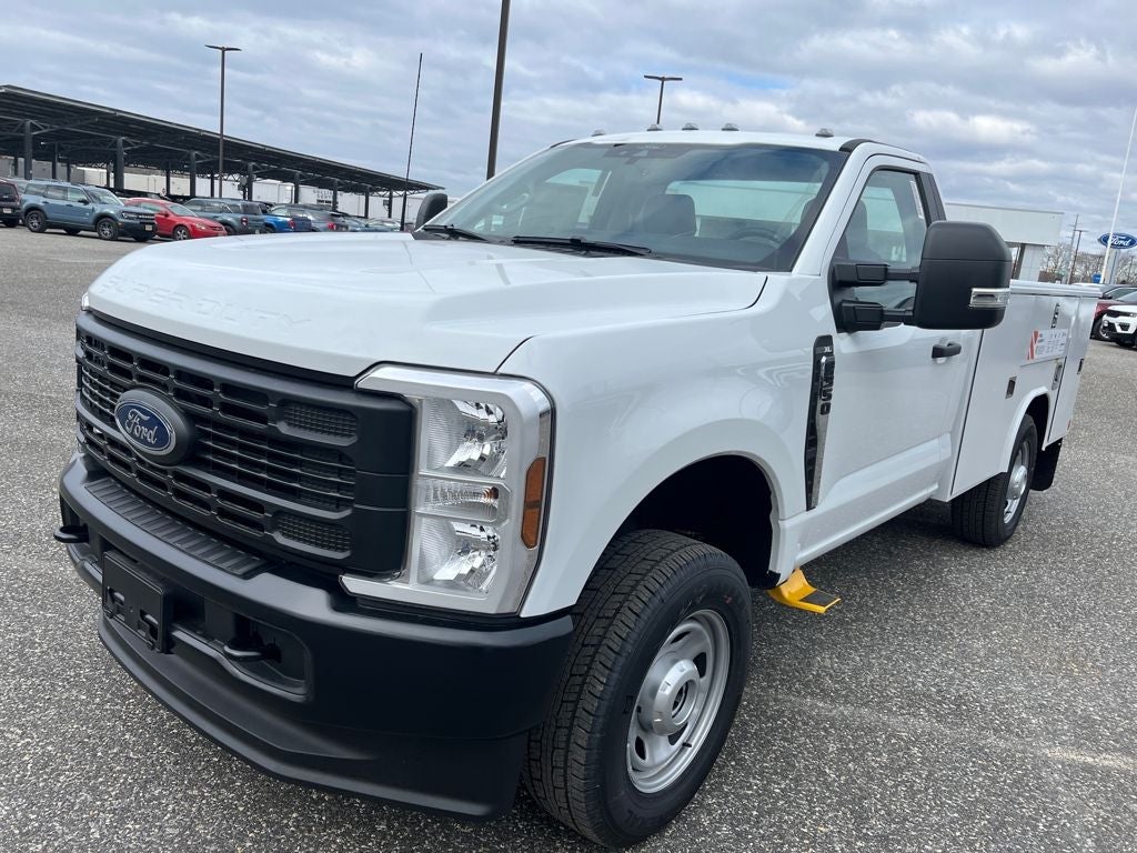 2025 Ford F-350SD XL