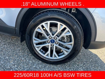 2022 Ford Escape SEL