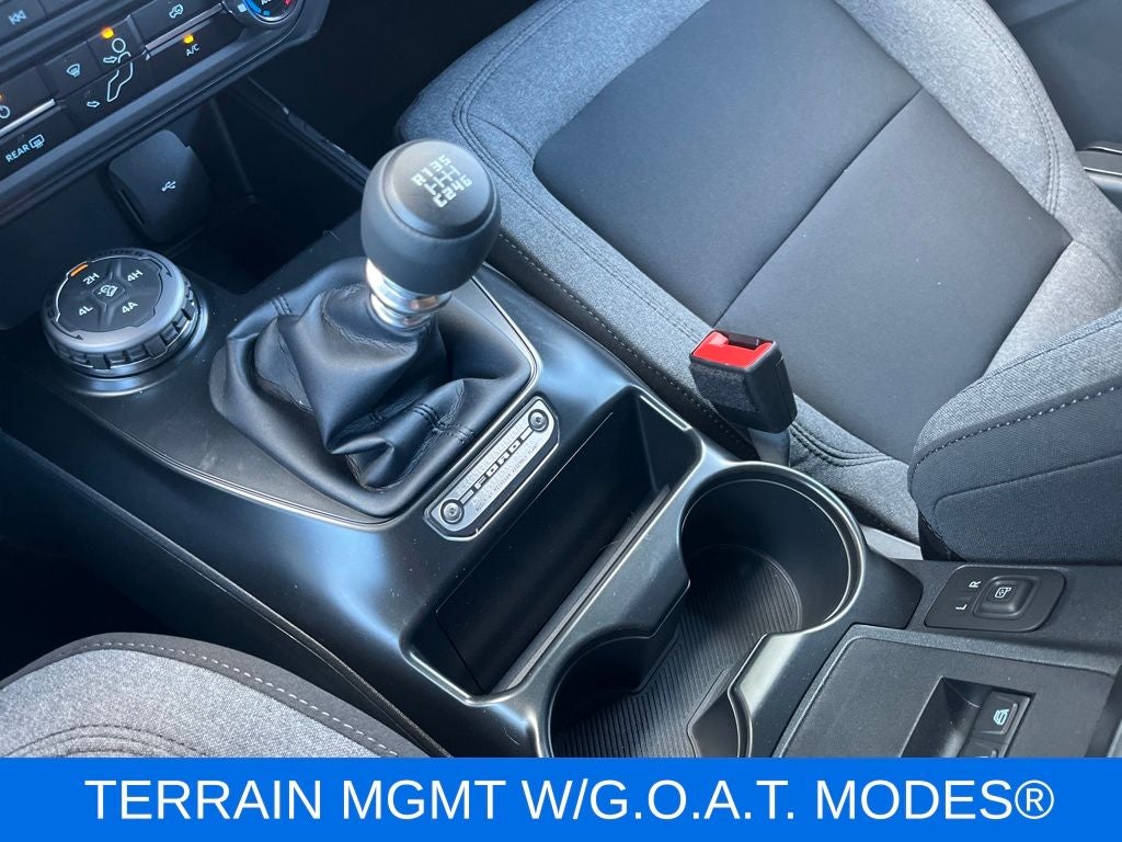 2025 Ford Bronco Base Sasquatch Pkg