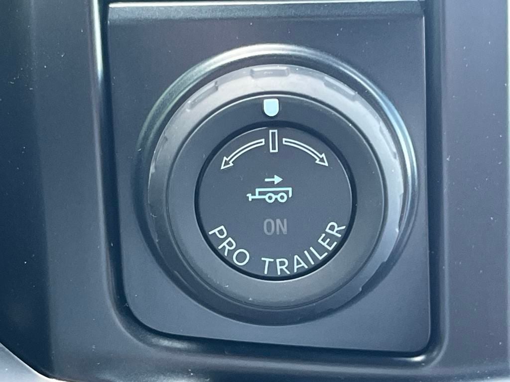 2025 Ford F-350SD Lariat