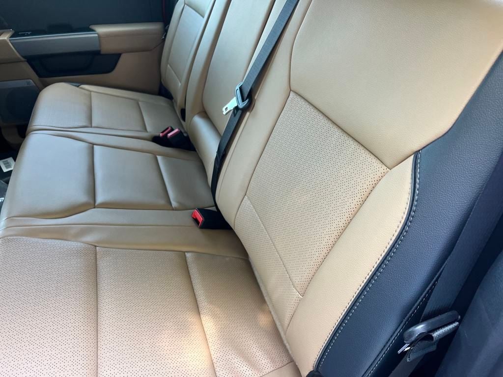 2025 Ford F-350SD Lariat