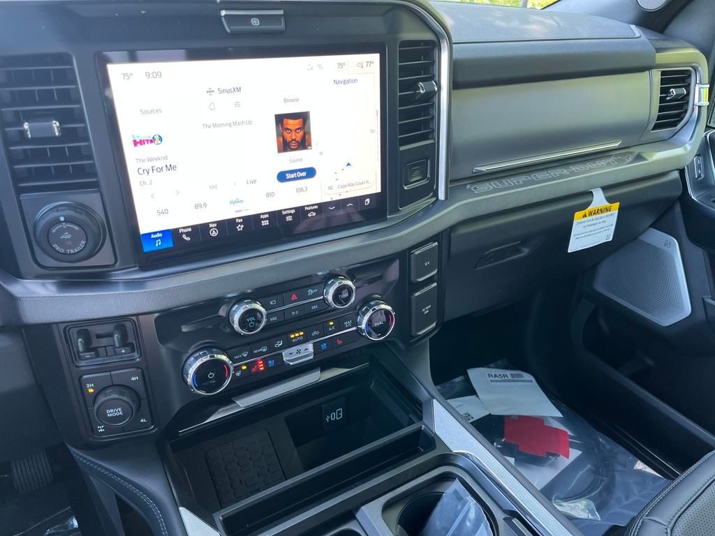 2025 Ford F-350SD Platinum