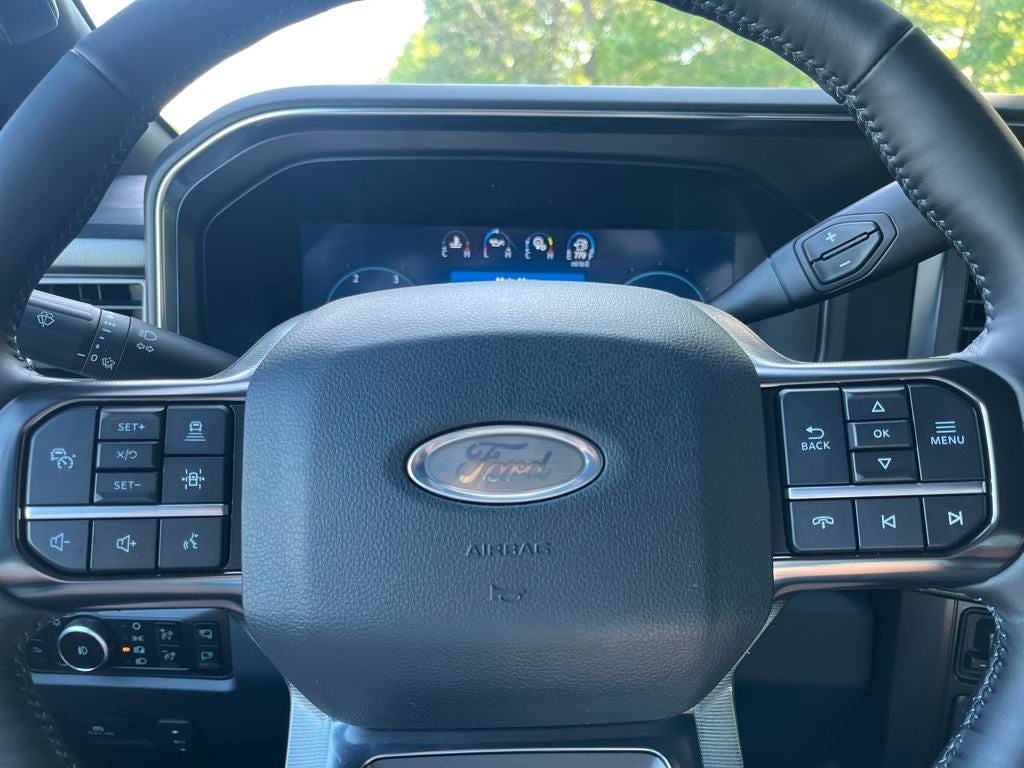 2025 Ford F-350SD Platinum