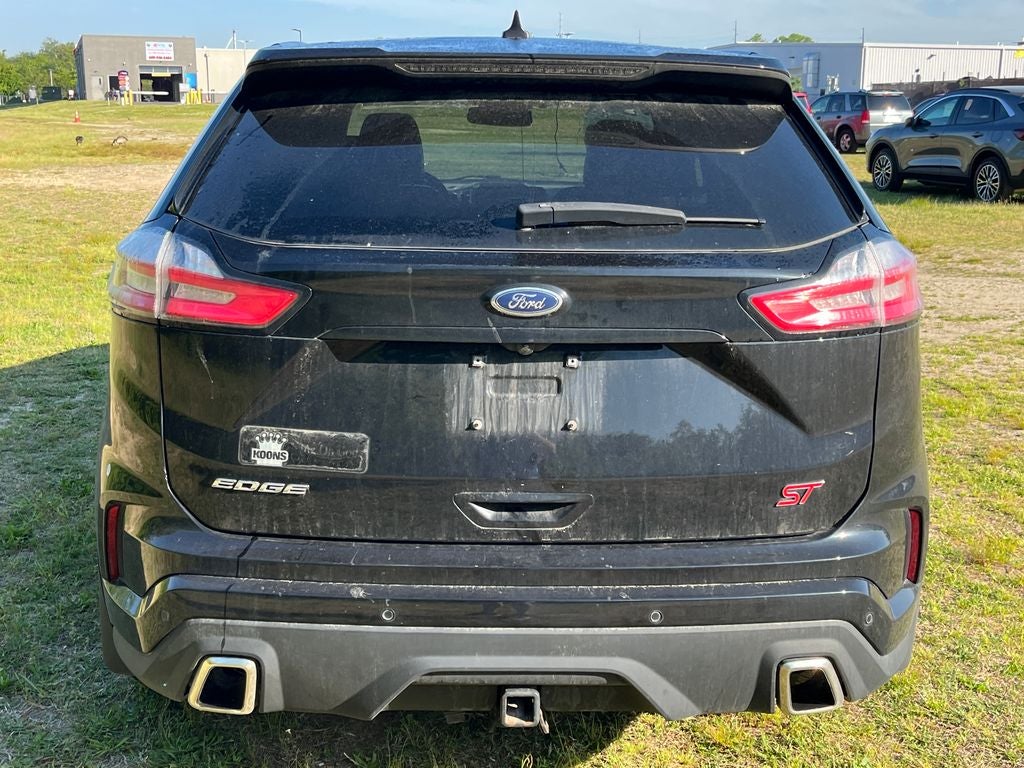 2020 Ford Edge ST