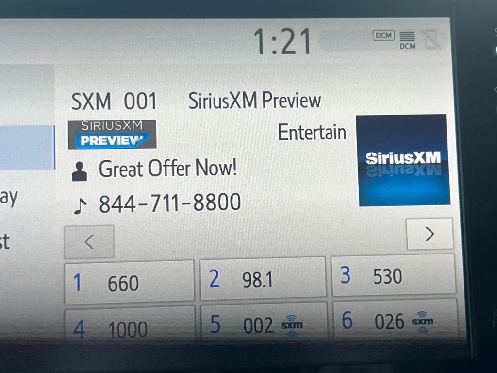 2023 Toyota Camry Hybrid XLE